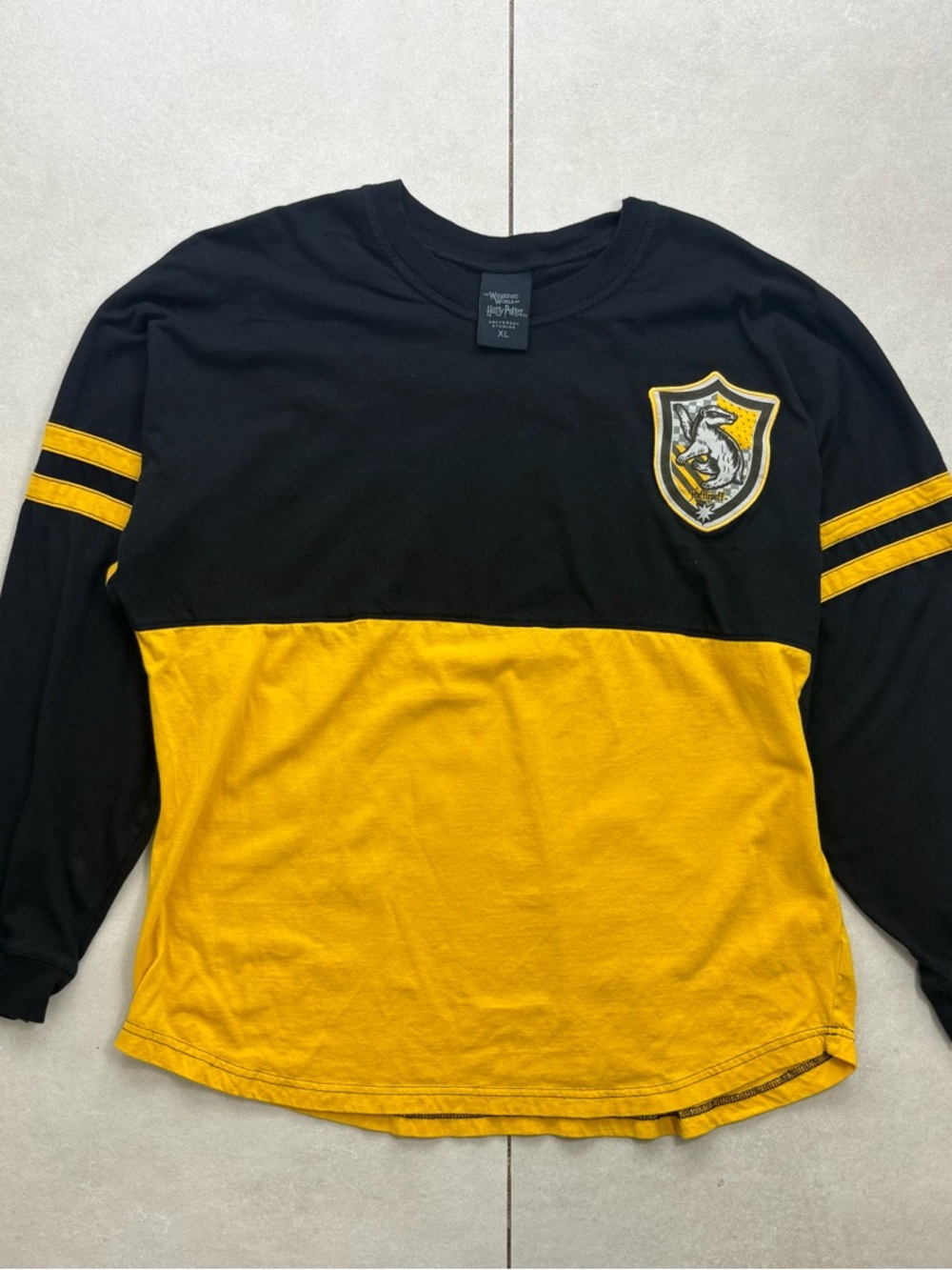 Harry Potter Hufflepuff & Slytherin Crewneck Tee Set - Black with Yellow & Green - Picture 6 of 10